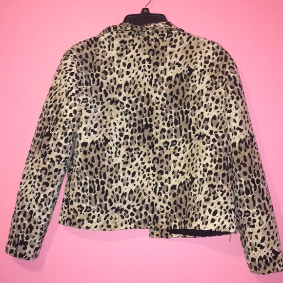 Cheeta Print Jacket - Picture 2 of 4